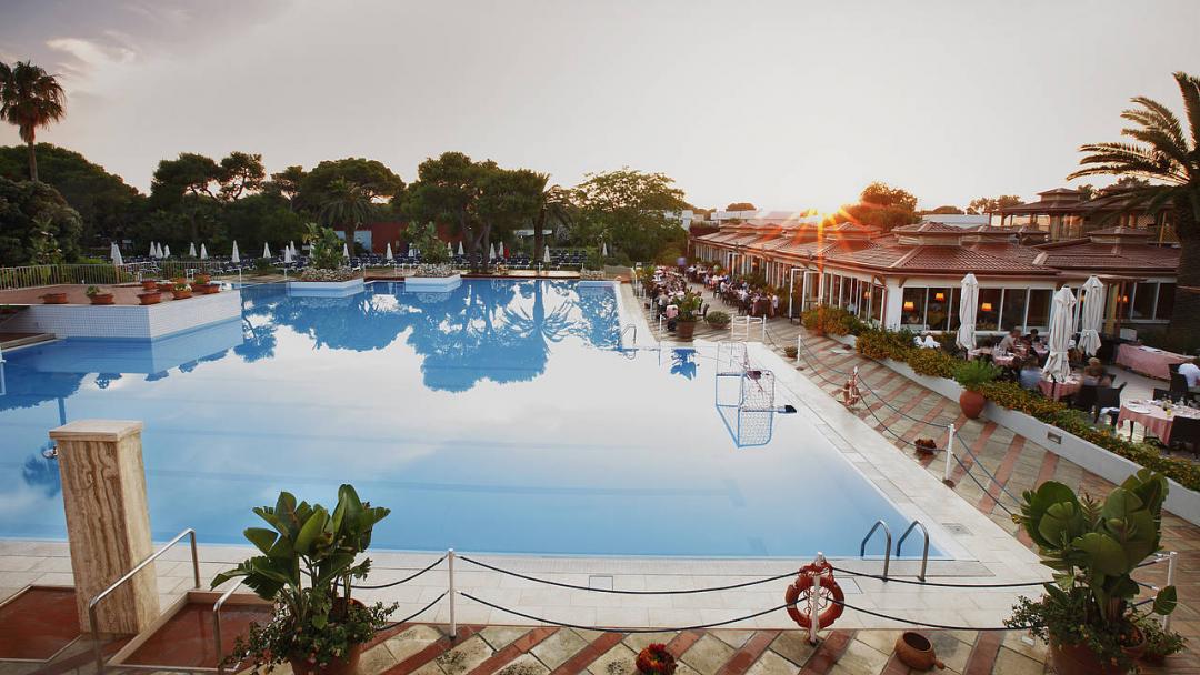 ROBINSON CLUB APULIA